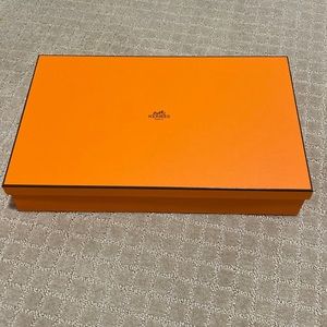 Hermes box